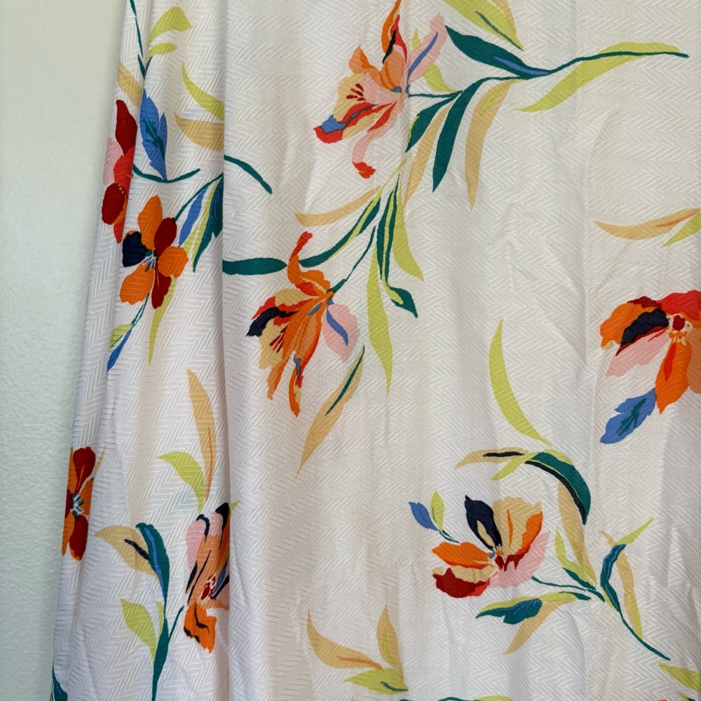 Forever 21 White Floral Kimono - Picture 8 of 10